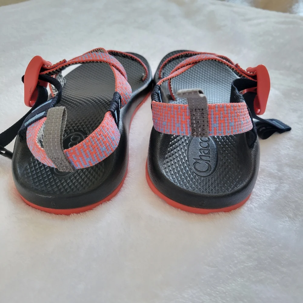 Chaco‎ Z/1 Classic Sandals Kids Size 5 Coral Blue Patterned